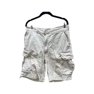 Ralph Lauren POLO CARGO SHORTS SIZE 33